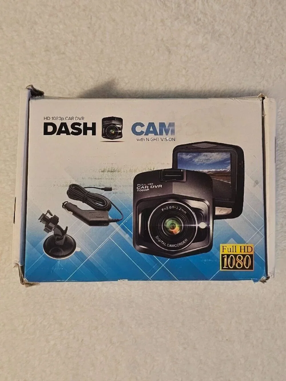 Full HD 1080p Car DVR Dash Cam with night vision capabilities